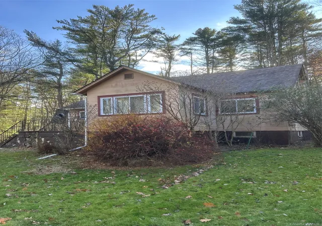 Homes for sale in Highland, NY | 65 Eldred Yulan Rd, Highland, NY 12732 | MLS# 934976