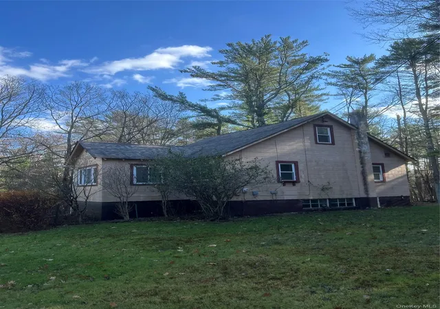 Homes for sale in Highland, NY | 65 Eldred Yulan Rd, Highland, NY 12732 | MLS# 934976
