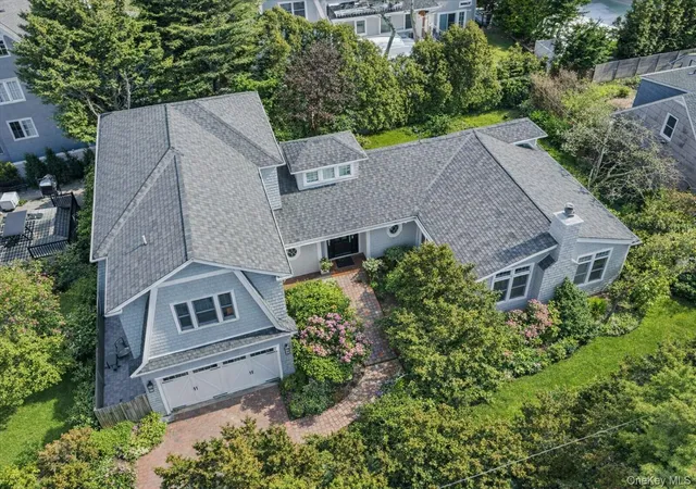 2nd image of 134 Dutchess Blvd, Hempstead, NY 11509 | MLS# 935252