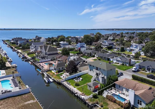 Single family home for sale at 15 Marlin Rd, East Quogue, NY 11942 | MLS# 935286 | Listing updated on 2026-01-12