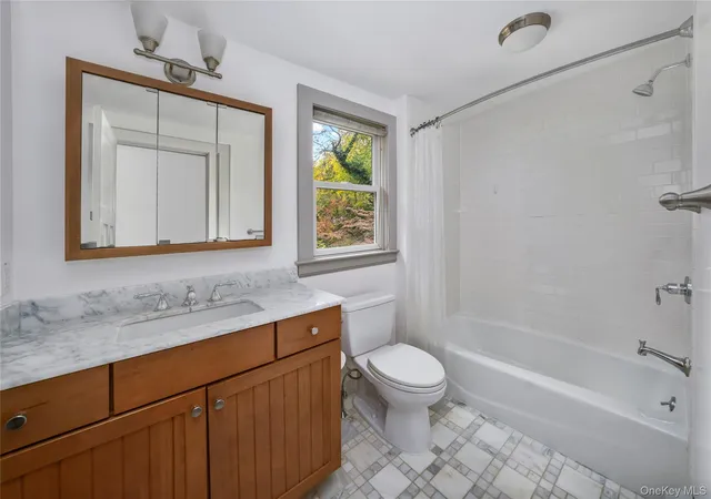 4th image of 56 Gard Ave, Yonkers, NY 10708 | MLS# 935467