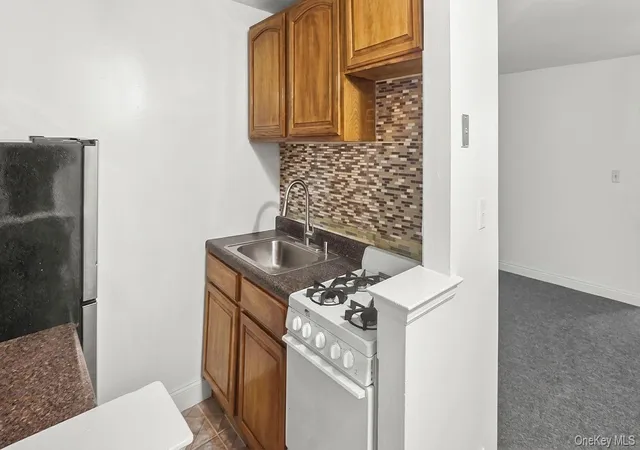 Photo 3 of House for sale at 87-20 175th Street #1K, New York, NY 11432 | MLS# 935756 | Listing updated on 2026-08-27