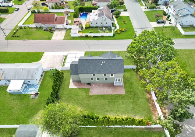 Photo 2 of Sale Pending at 123 Cayuga Ave, Deer Park, NY 11729 | MLS# 935776 | Listing updated on 2026-02-26