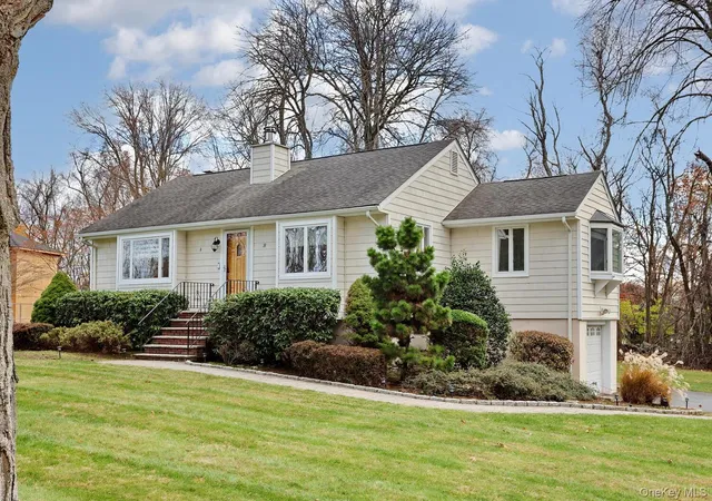 Homes for sale in Ramapo, NY | 19 Augur Rd, Ramapo, NY 10901 | MLS# 935786