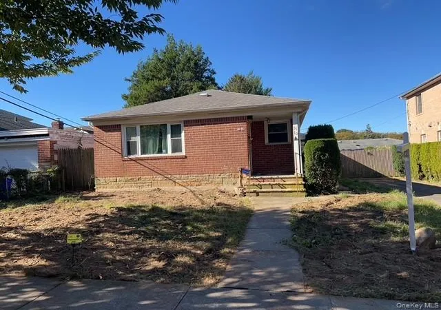 Photo 1 of Sale Pending at 51 10 248 Street, Little Neck, NY 11362 | MLS# 935924 | Listing updated on 2026-01-12