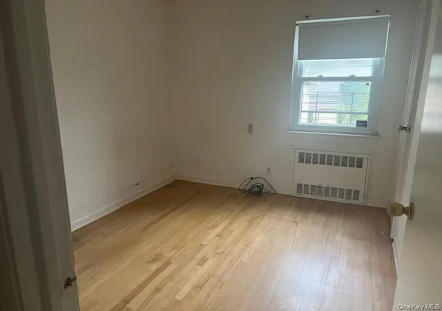 Photo 4 of Sale Pending at 51-10 248 Street, Little Neck, NY 11362 | MLS# 935924 | Listing updated on 2026-01-12