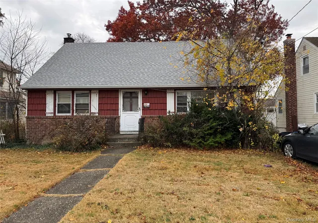 Single family home for sale at 2726 Orchard St, North Bellmore, NY 11710 | MLS# 936056 | Listing updated on 2025-11-28
