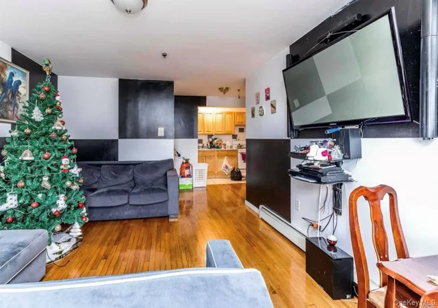 5th image of 35-43 97 St, New York, NY 11368 | MLS# 936828