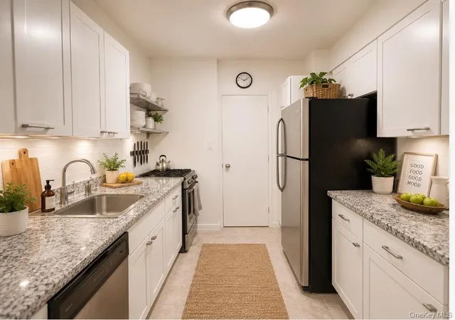 4th image of 5500 Fieldston Rd #4EE, Bronx, NY 10471 | MLS# 937021