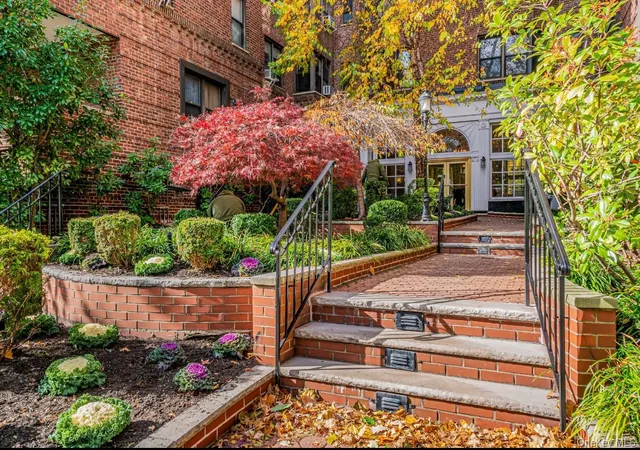 2nd image of The Lafayette, New York, NY 11375