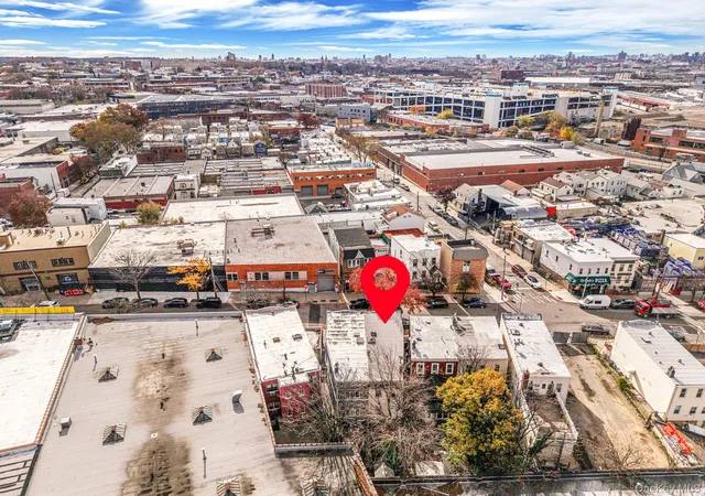 Listing Photo 4 - Condo for sale in building located at 5807 Maspeth Ave, New York, NY 11378
