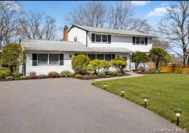 Photo 1 of Single family home for sale at 496 Granite Springs Rd, Yorktown, NY 10598 | MLS# 937181 | Listing updated on 2026-09-05