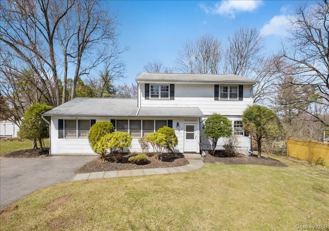 Photo 2 of Single family home for sale at 496 Granite Springs Rd, Yorktown, NY 10598 | MLS# 937181 | Listing updated on 2026-09-05