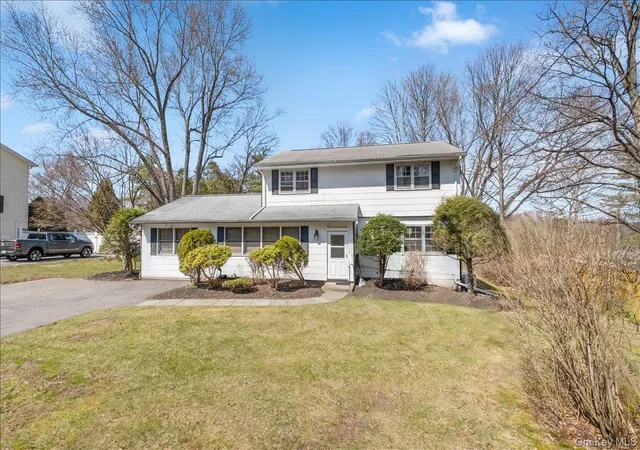 Photo 3 of Single family home for sale at 496 Granite Springs Rd, Yorktown, NY 10598 | MLS# 937181 | Listing updated on 2026-09-05