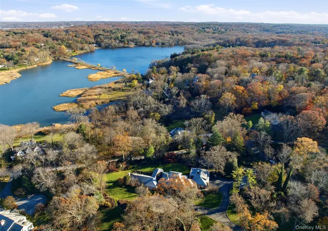 1st image of 159 Factory Pond Rd, Oyster Bay, NY 11560 | MLS# 937287