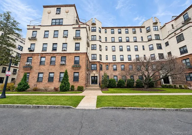 Photo 1 of House for sale at 1273 North Ave #1G. Entry 3, New Rochelle, NY 10804 | MLS# 937448 | Listing updated on 2026-09-22