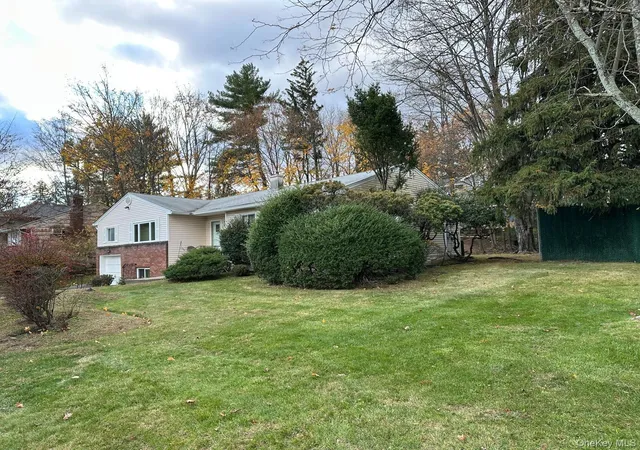 3rd image of 24 Waverly Pl, Monsey, NY 10952 | MLS# 937518