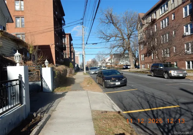 Listing Photo 2 - Condo for sale in building located at 312 S 2nd Ave, Mount Vernon, NY 10550 - Unit #