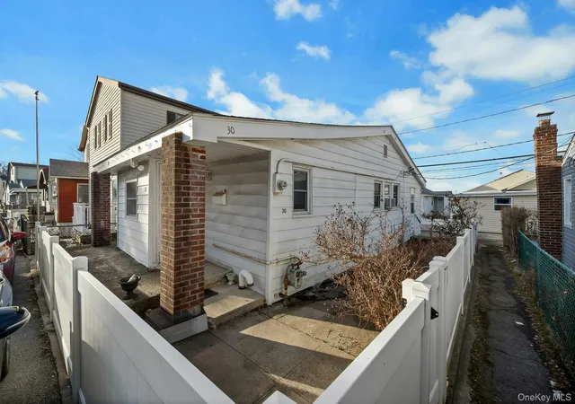 1st image of 30d Edgewater Park #D, New York, NY 10465 | MLS# 937639