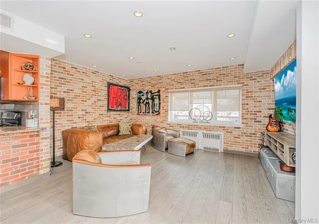 Listing Photo 5 - Condo for sale in building located at 3567 Shore Pkwy, New York, NY 11235 - Unit #H4A