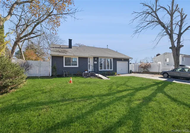 4th image of 3107 Chestnut Ave, Medford, NY 11763 | MLS# 937729