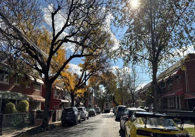 Photo 3 of Sale Pending at 743 Warwick St, Brooklyn, NY 11207 | MLS# 937924 | Listing updated on 2026-06-01