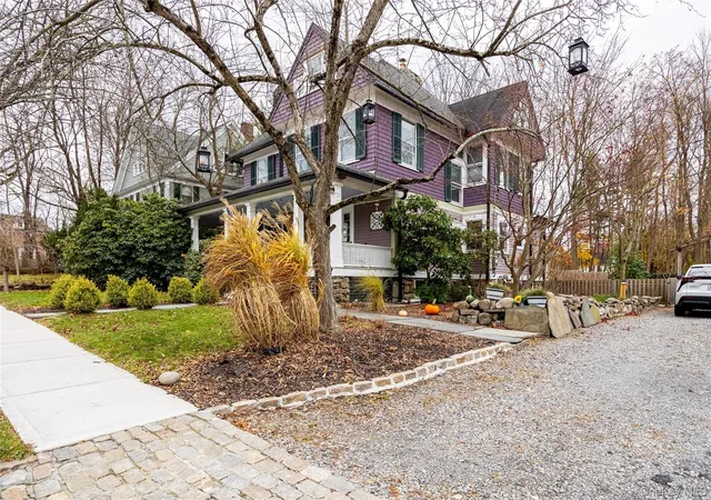 3rd image of 11 Oakland Ct, Warwick, NY 10990 | MLS# 938253