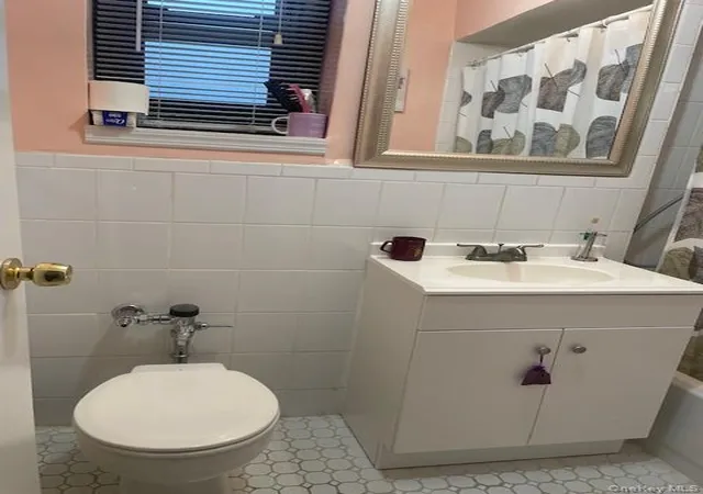Photo 3 of Sale Pending at 73 45 210 Street #1C, Oakland Gardens, NY 11364 | MLS# 938282 | Listing updated on 2026-08-09