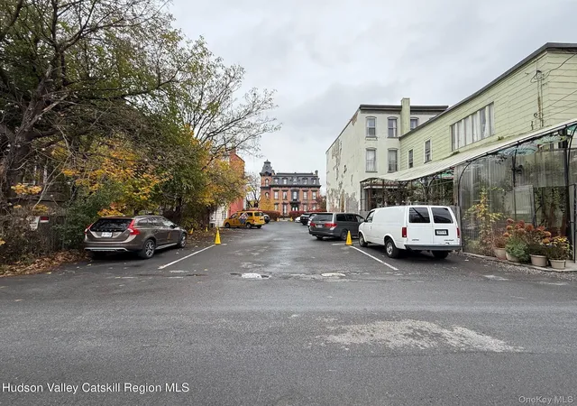 3rd image of 411 Warren St, Hudson, NY 12534 | MLS# 938290