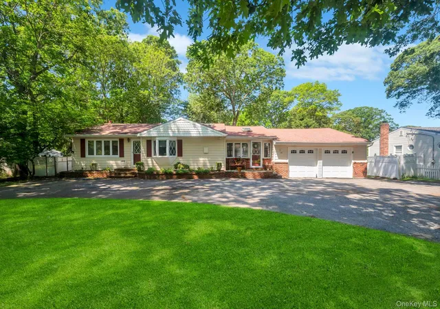 1st image of 86 Seawanhaka Ave, Lake Grove, NY 11755 | MLS# 938313