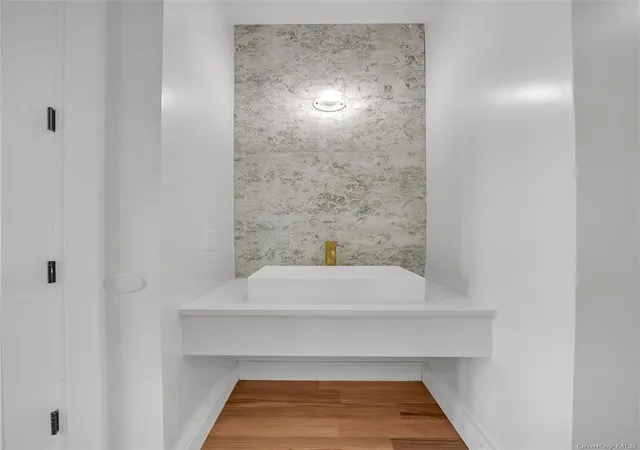 3rd image of 478 W Central Ave #203, Ramapo, NY 10977 | MLS# 938780