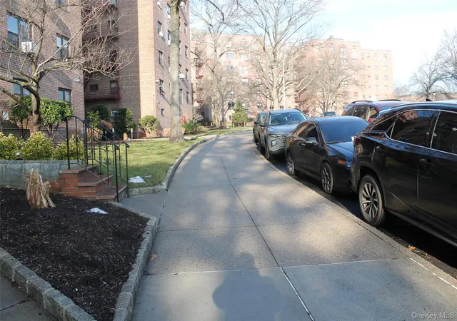 5th image of 87-30 204 St #APT-A54, Hollis, NY 11423 | MLS# 938929
