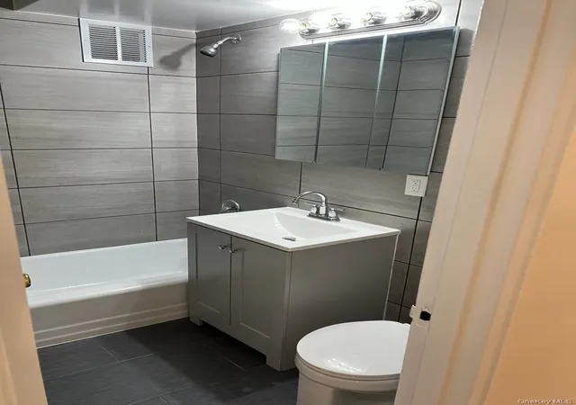 8th image of 142 20 84 Dr #4D, Jamaica, NY 11435 | MLS# 939099
