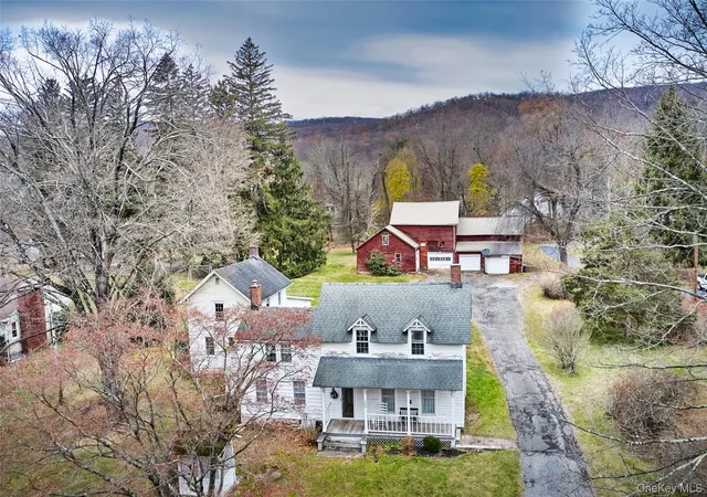 Single family home for sale at 500 Haverstraw Rd, Suffern, NY 10901 | MLS# 939282 | Listing updated on 2026-06-01