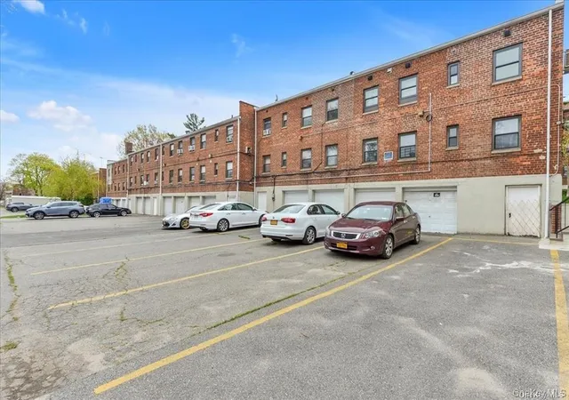 2nd image of 144-11 77Th Rd, Flushing, NY 11367