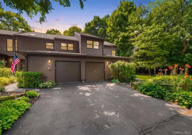 Photo 2 of Sale Pending at 56 Pond View Ct, Ossining, NY 10562 | MLS# 939652 | Listing updated on 2026-08-18