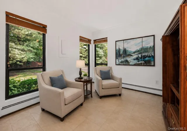 Photo 5 of Sale Pending at 56 Pond View Ct, Ossining, NY 10562 | MLS# 939652 | Listing updated on 2026-08-18