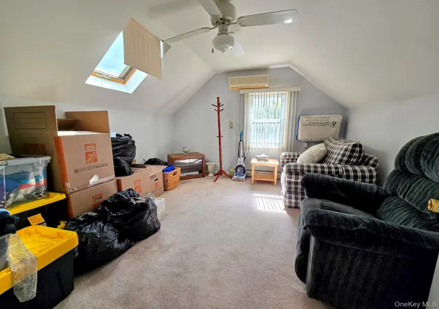 Photo 3 of Sale Pending at 78 Onondaga St, Yonkers, NY 10704 | MLS# 939740 | Listing updated on 2026-05-12