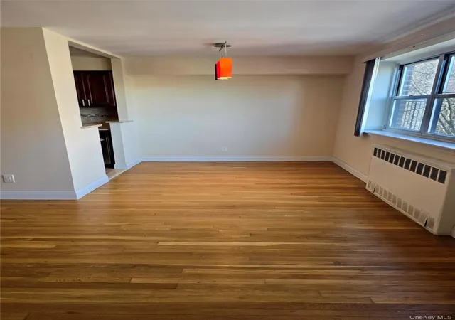 5th image of 89 40 151, New York, NY 11414