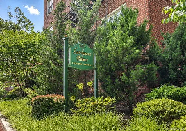 Photo 2 of Sale Pending at 1299 Palmer Ave #225, Larchmont, NY 10538 | MLS# 940178 | Listing updated on 2026-09-17