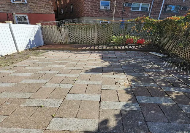15th image of 1918 Hunt Ave, Bronx, NY 10462 | MLS# 940233