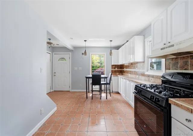 4th image of 1074 Harrison St, Hempstead, NY 11553 | MLS# 940234
