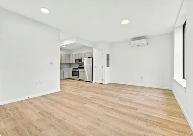 Listing Photo 5 - Condo for sale in Soundview Park Townhouses located at 1731 Lacombe Ave, New York, NY 10473 - Unit #4B