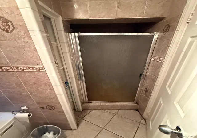 Photo 4 of House for sale at 11715 200th Street, New York, NY 11412 | MLS# 940305 | Listing updated on 2026-09-19