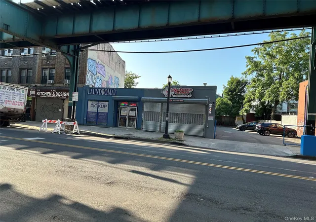 Photo 2 of Multi family home for sale at 10438 Jamaica Ave, Richmond Hill, NY 11418 | MLS# 940365 | Listing updated on 2026-01-31
