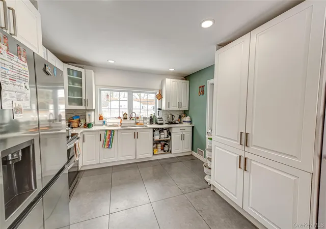 4th image of 85 Bayview Ave, East Patchogue, NY 11772 | MLS# 940691