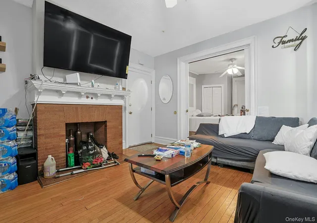 3rd image of 11 Woodland Ave, New Rochelle, NY 10805 | MLS# 940705