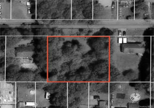 Photo 2 of Sale Pending at 74 Palmetto Dr, Shirley, NY 11967 | MLS# 940748 | Listing updated on 2026-07-21