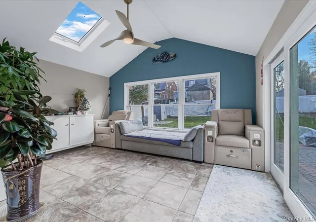 Photo 3 of Single family home for sale at 217 32 Corbett Rd, New York, NY 11361 | MLS# 940887 | Listing updated on 2026-08-29