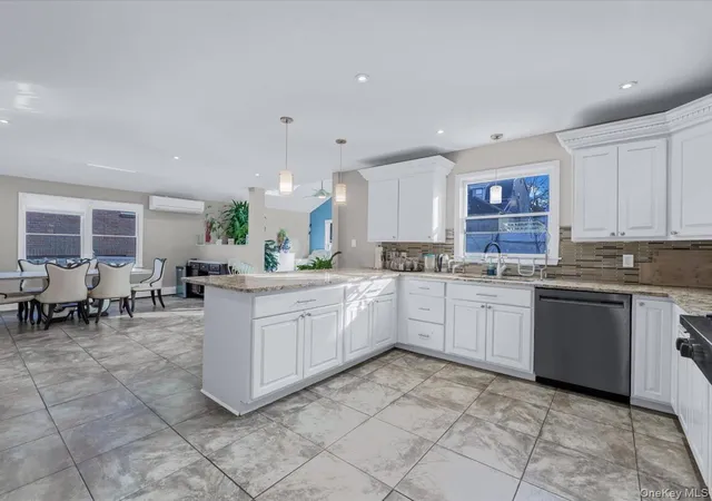 Photo 2 of Single family home for sale at 217 32 Corbett Rd, New York, NY 11361 | MLS# 940887 | Listing updated on 2026-08-29